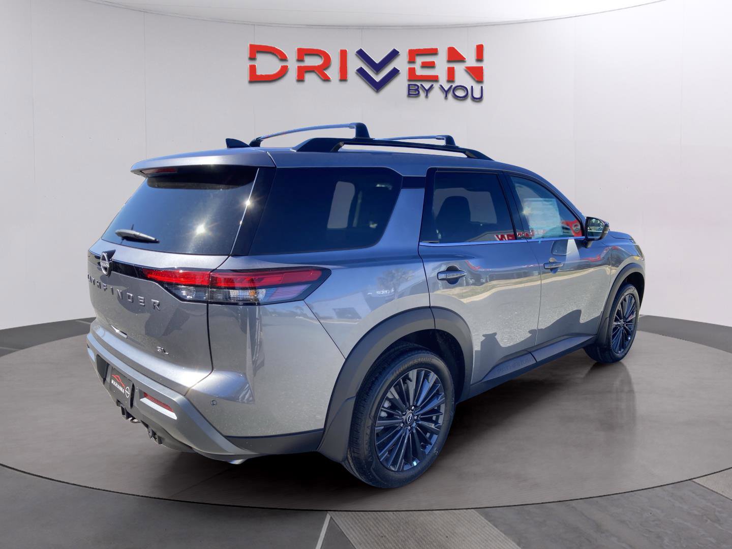 New 2026 Nissan Pathfinder SL w/ SL Premium Package image 5