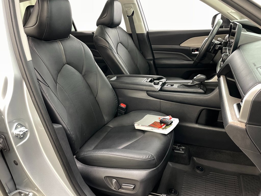Used 2024 Toyota Grand Highlander XLE image 46