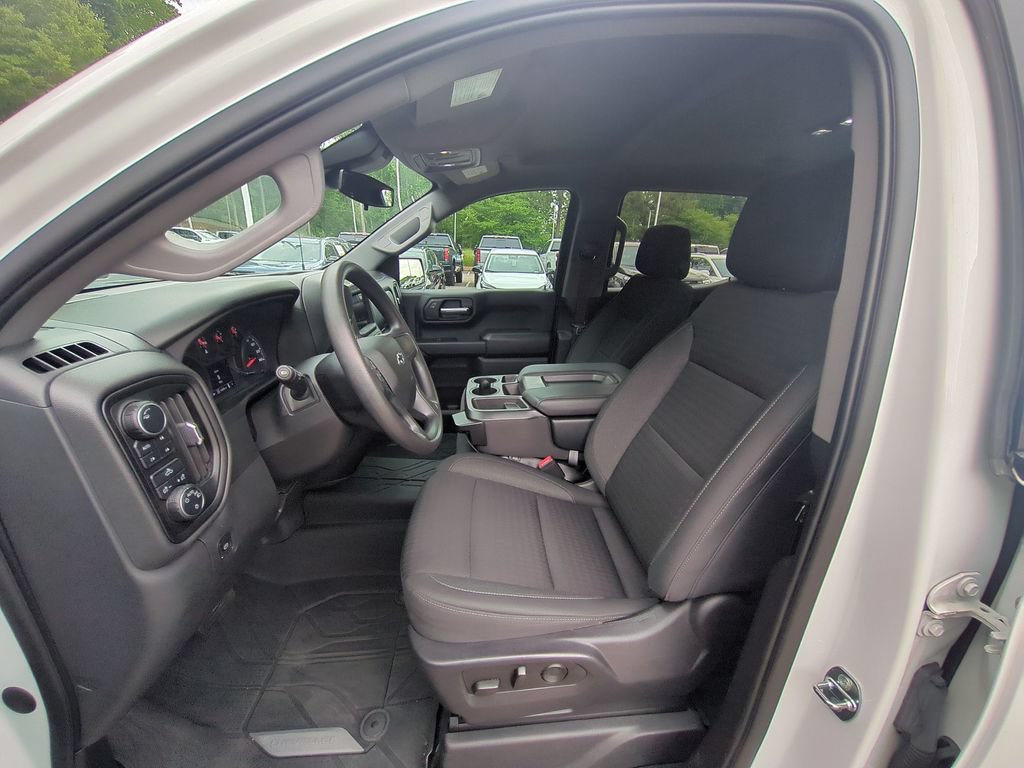Used 2022 Chevrolet Silverado 1500 Custom Trail Boss AWD/4WD image 16