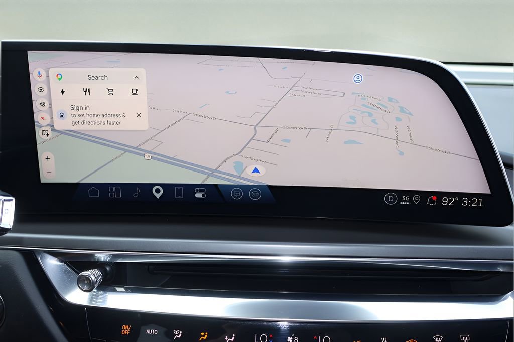 Certified 2024 Cadillac Lyriq Tech RWD image 25