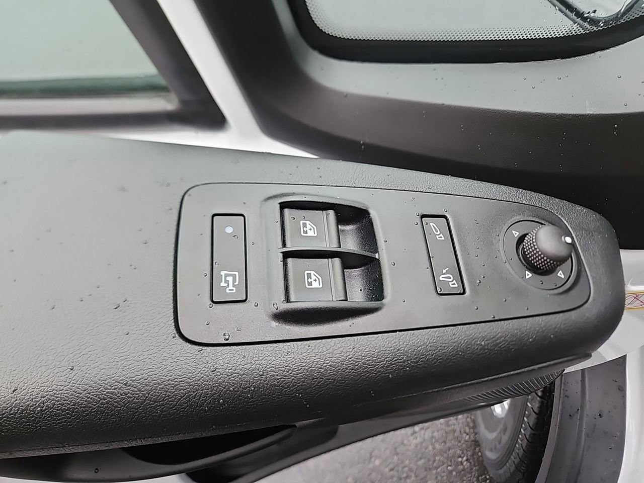 New 2025 RAM ProMaster 2500 w/ Quick Order Package 22G SLT image 14