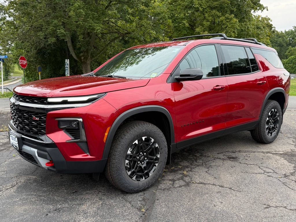 New 2027 Chevrolet Traverse Z71 w/ LPO, Floor Liner Package