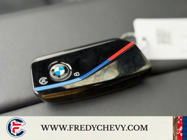 Used 2025 BMW X7 M60i AWD/4WD image 37