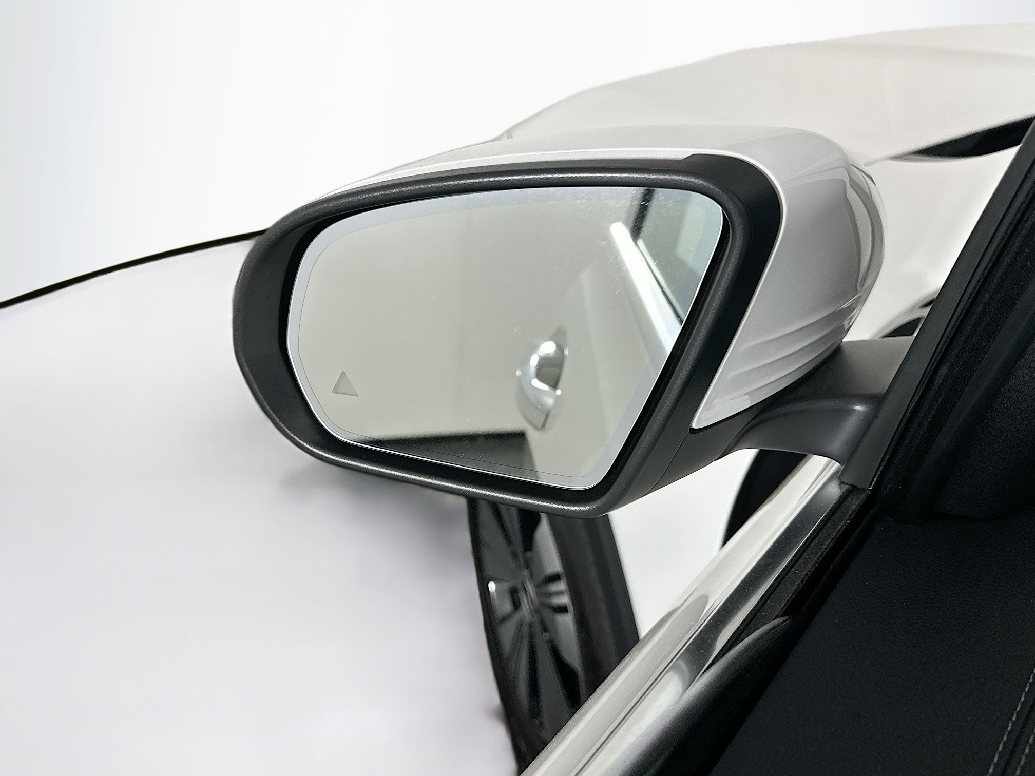 Used 2024 Mercedes-Benz EQB 250+ image 16