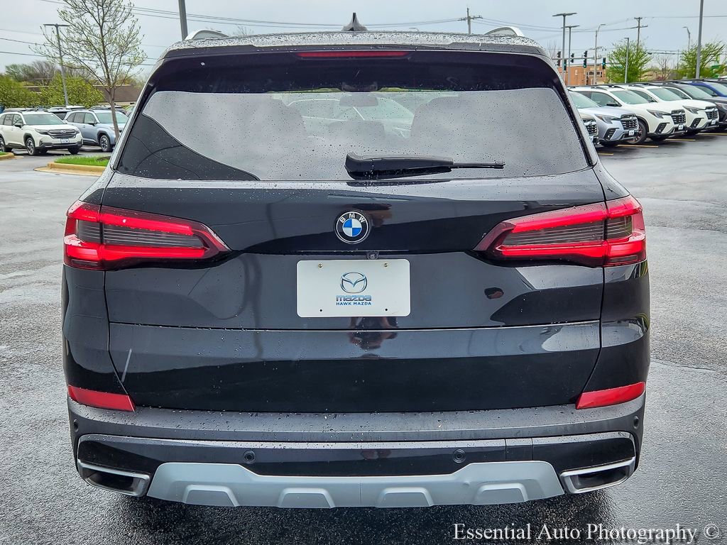 Used 2022 BMW X5 xDrive40i w/ Luxury Seating Package AWD/4WD image 5