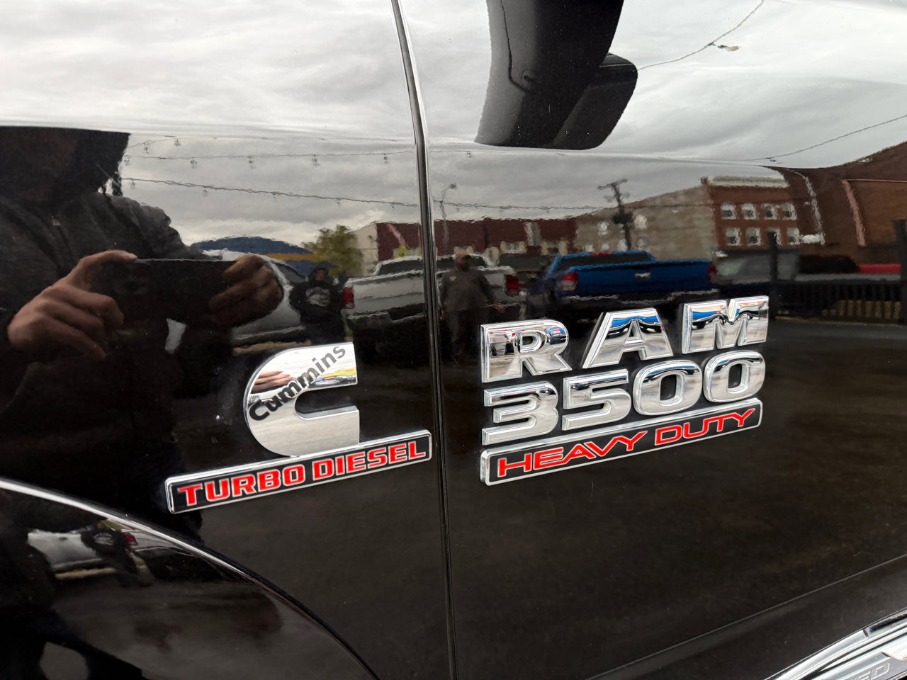 Used 2016 RAM 3500 Laramie Longhorn image 12