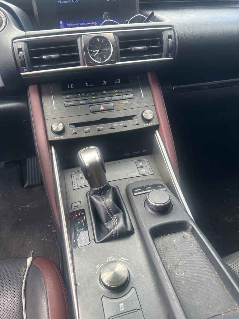 Used 2019 Lexus IS 300 w/ Premium Package image 17