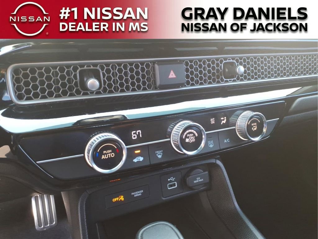 Used 2023 Honda Civic Sport image 18