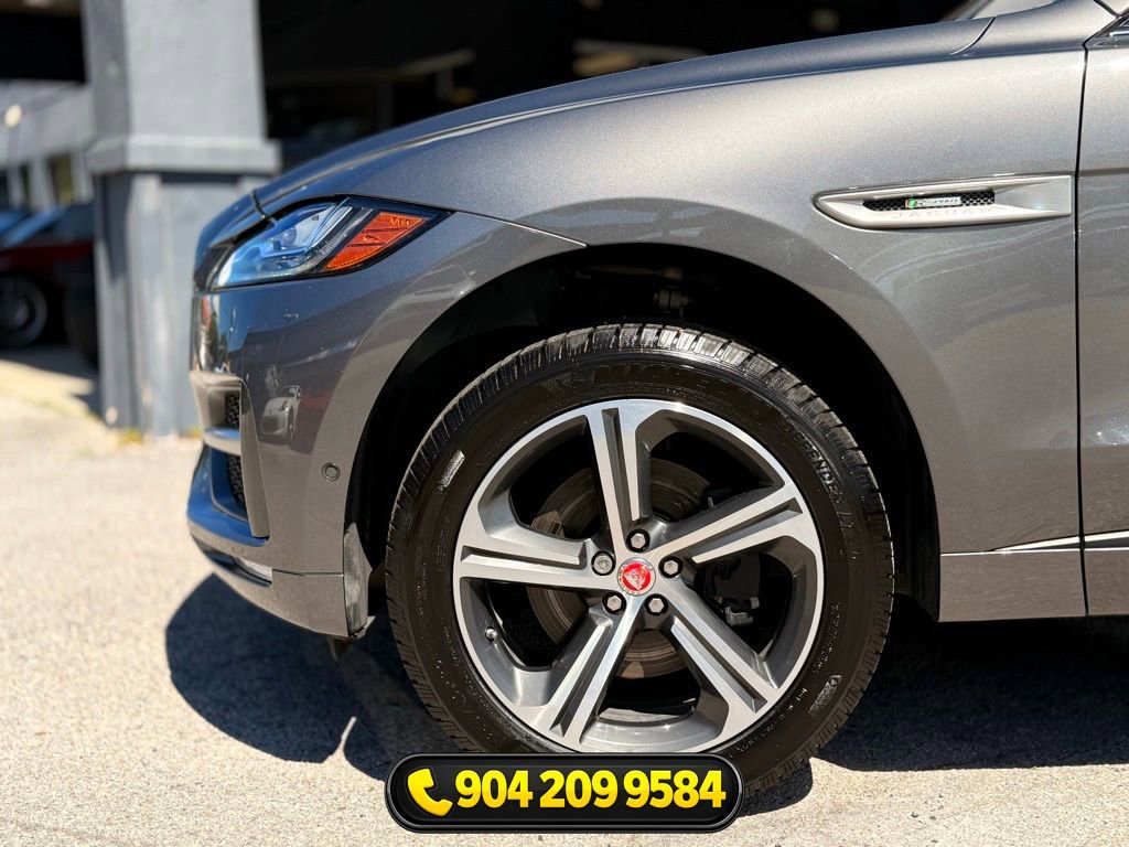 Used 2017 Jaguar F-PACE R-Sport image 13