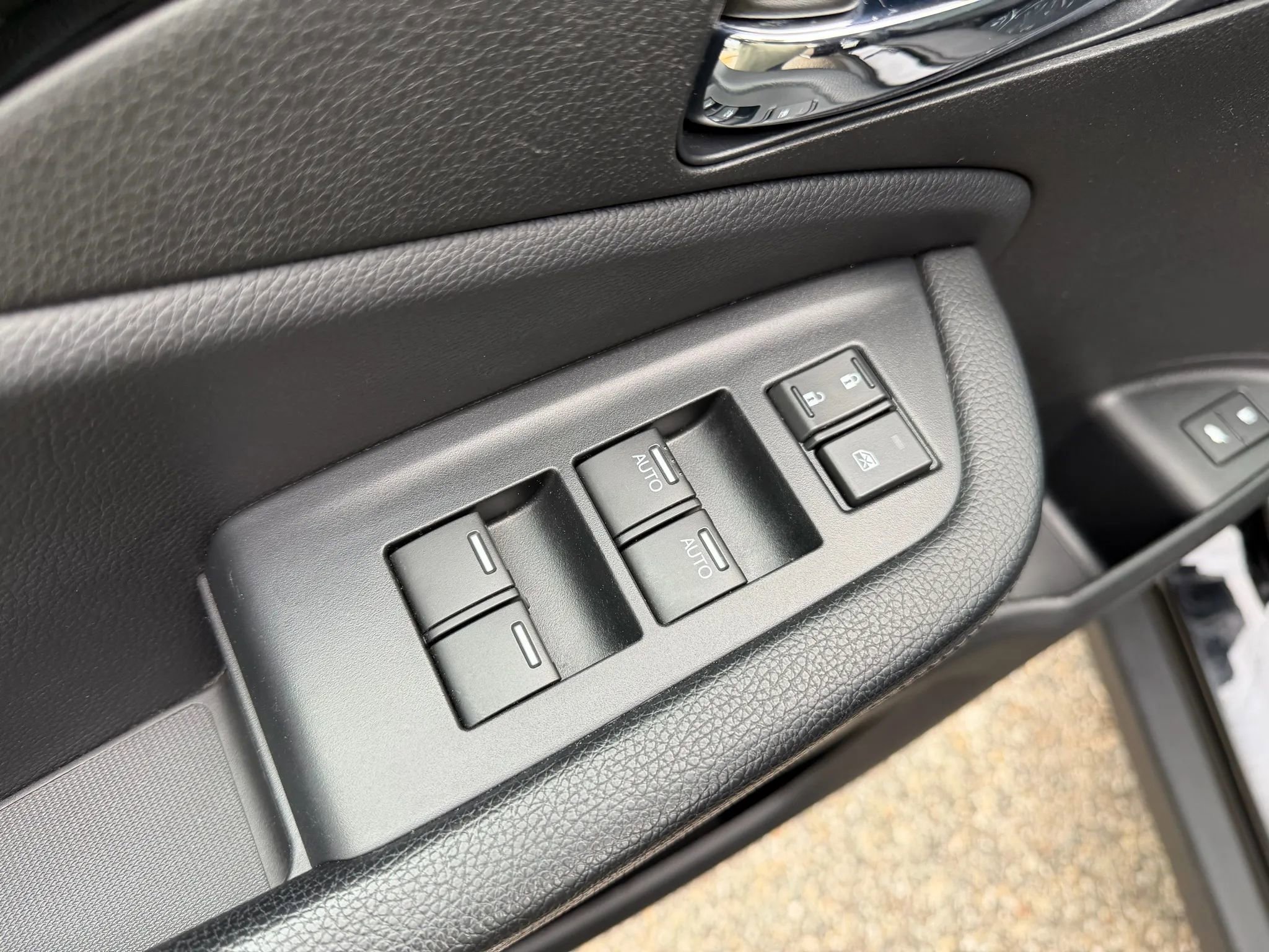 Used 2020 Honda Pilot Touring image 17