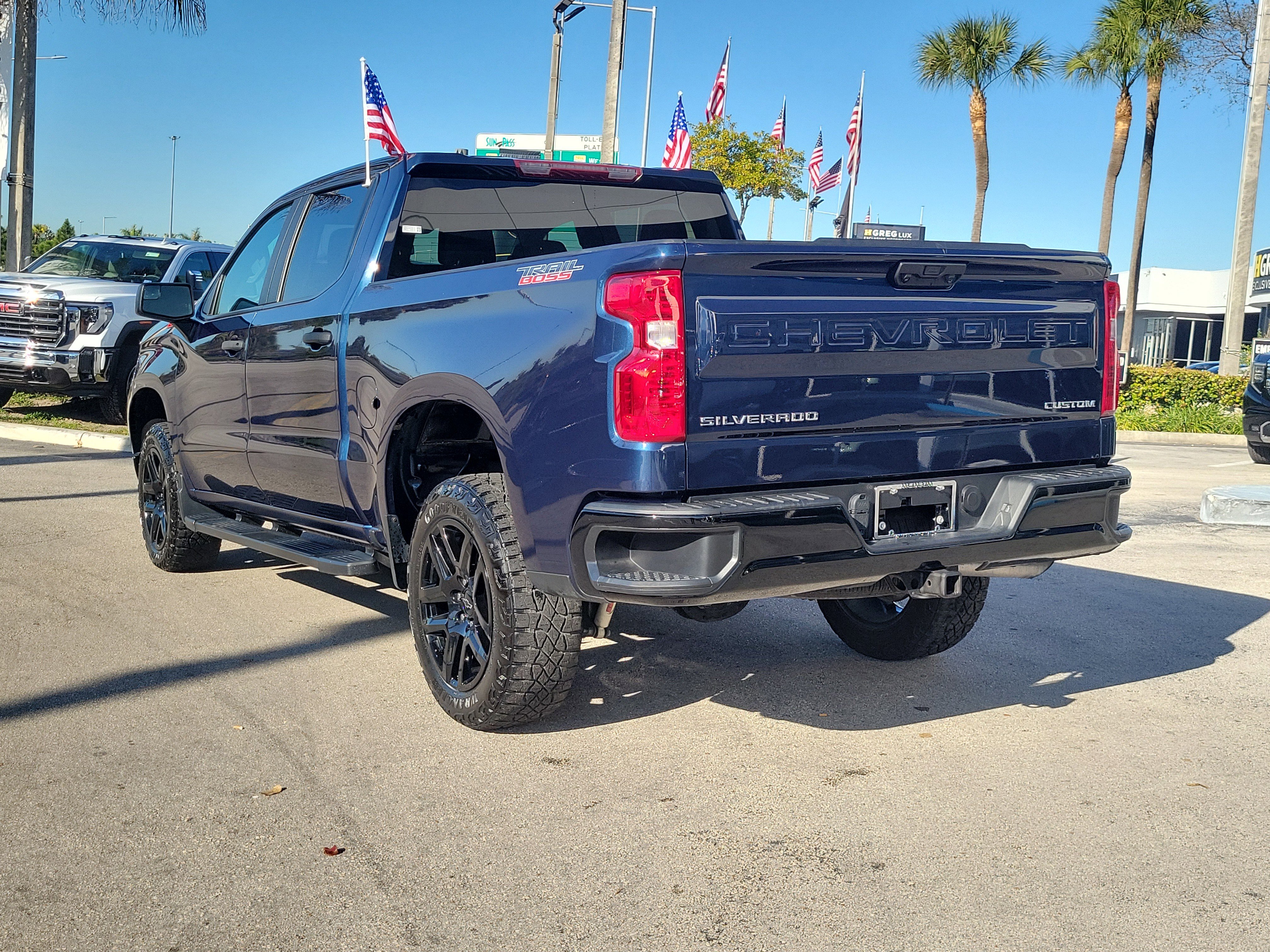 Used 2023 Chevrolet Silverado 1500 Custom Trail Boss image 7