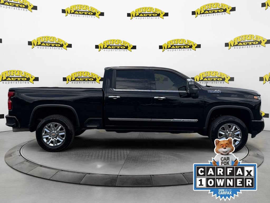 Used 2024 Chevrolet Silverado 2500 High Country w/ Technology Package AWD/4WD image 7