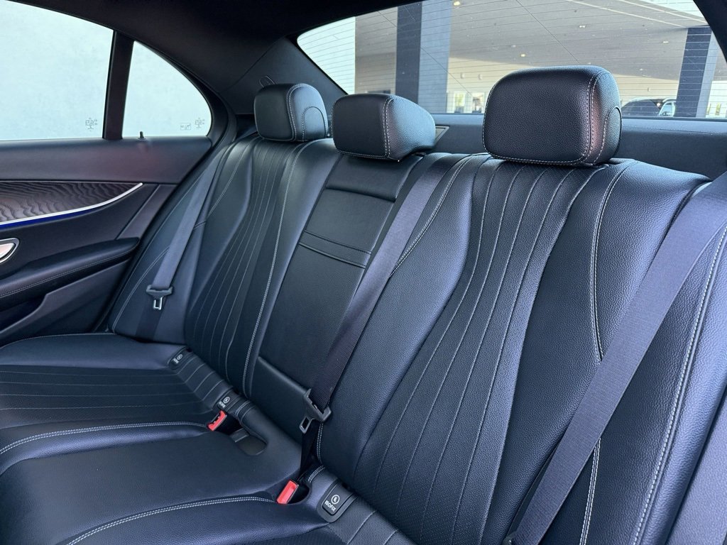 Used 2020 Mercedes-Benz E 350 4MATIC Sedan image 14