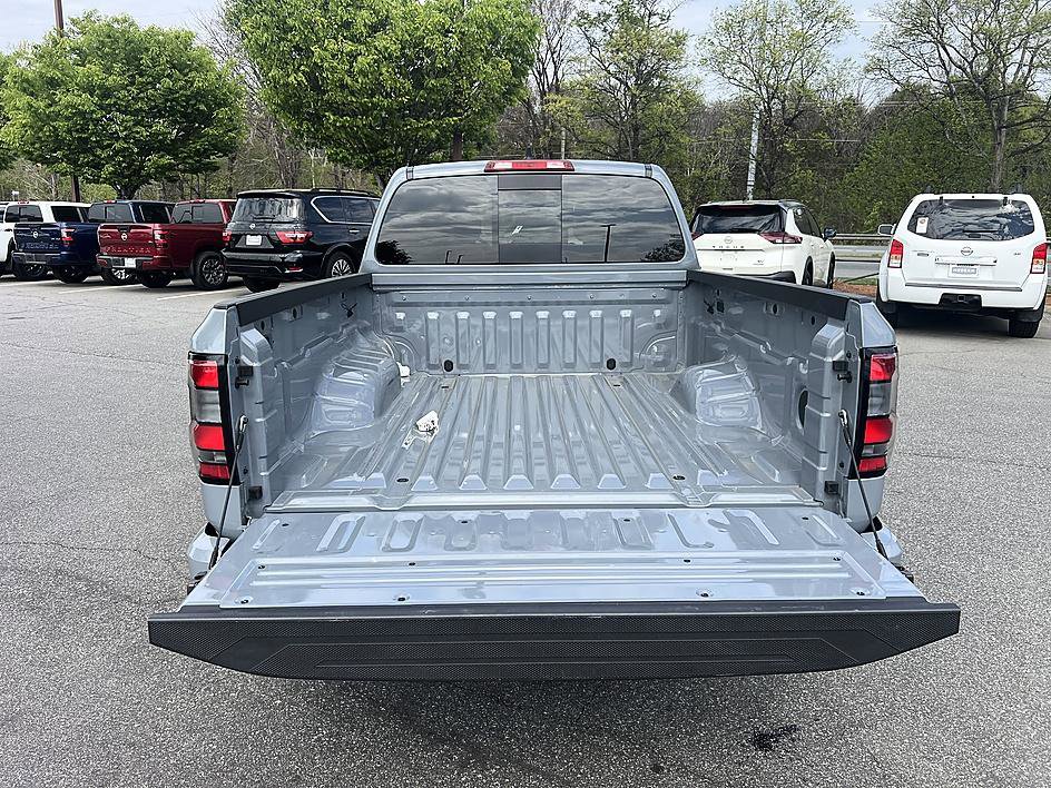 Certified 2025 Nissan Frontier PRO-4X AWD/4WD image 15