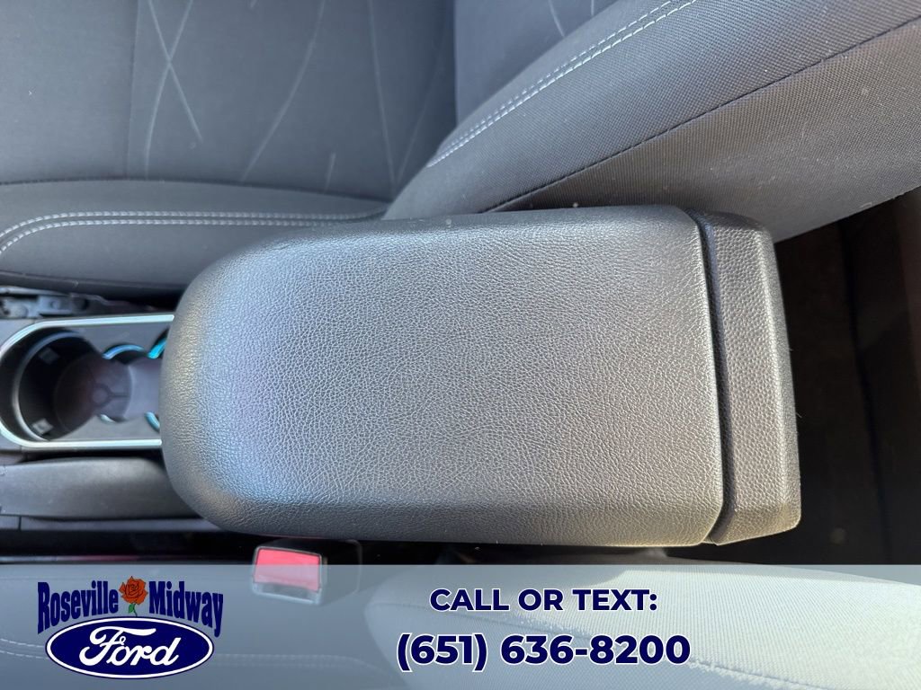 Used 2017 Ford Fiesta SE image 12