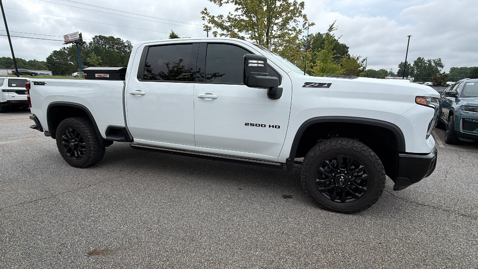 Used 2025 Chevrolet Silverado 2500 LTZ w/ Trail Boss Package AWD/4WD image 7
