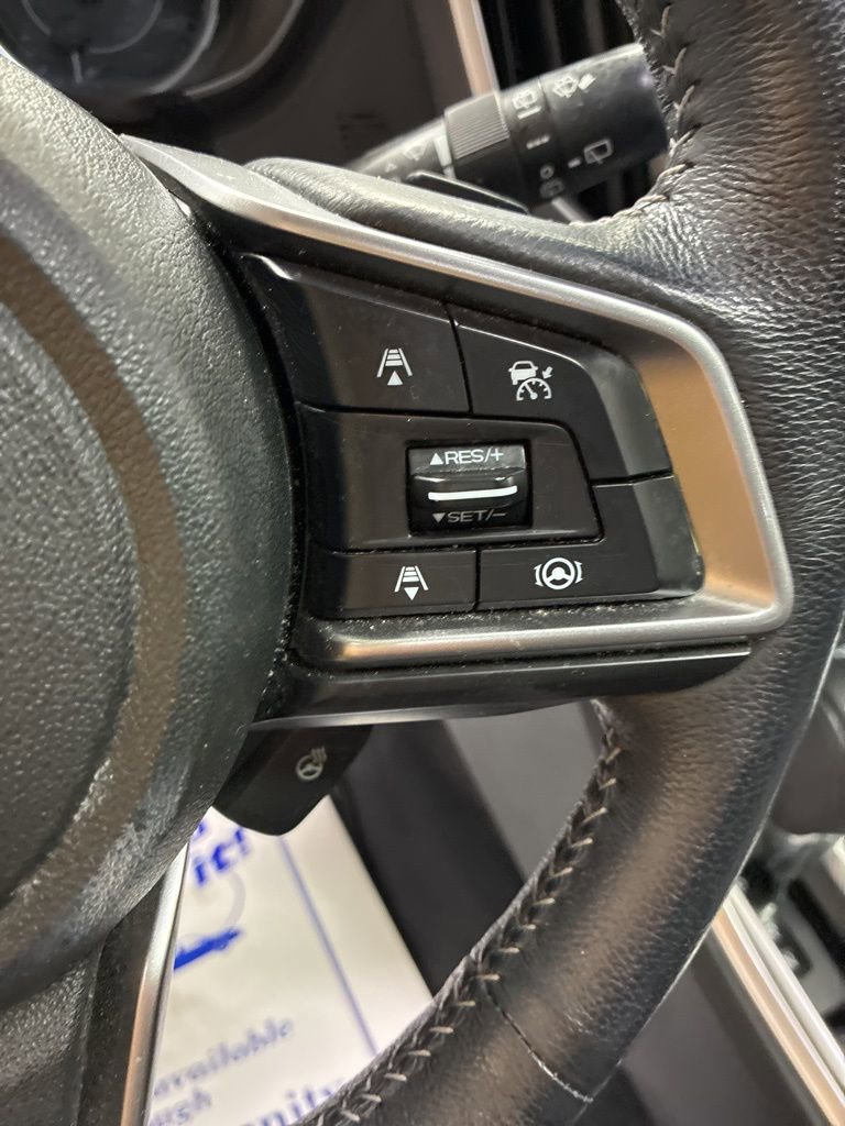 Used 2022 Subaru Ascent Limited w/ Technology Package AWD/4WD image 17