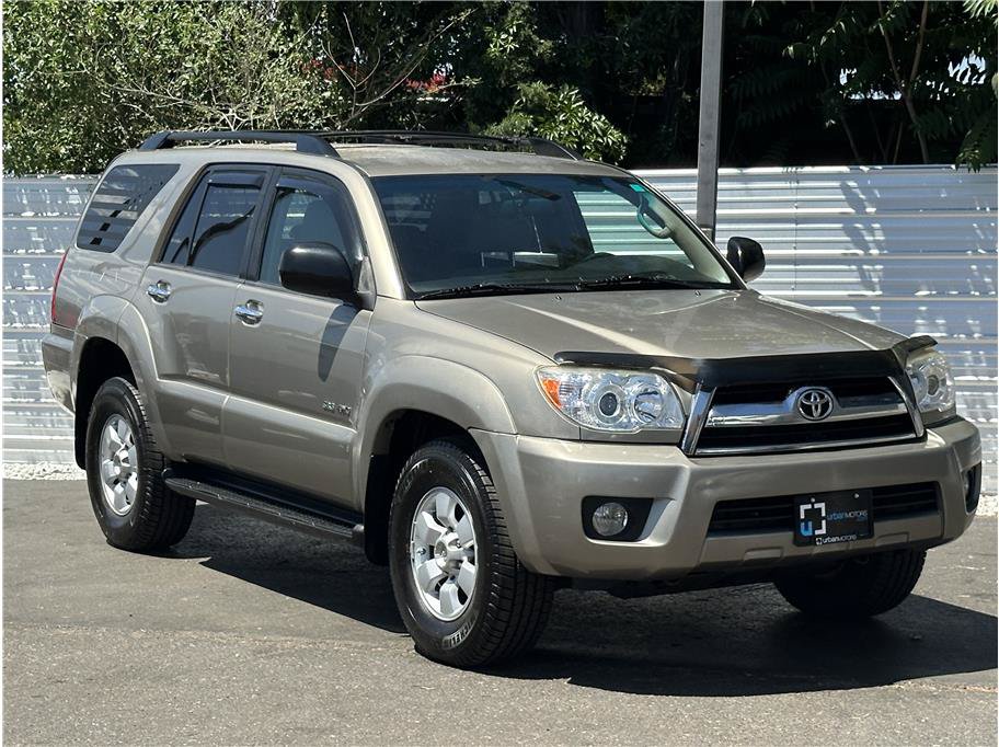 Used 2008 Toyota 4Runner SR5 AWD/4WD image 8