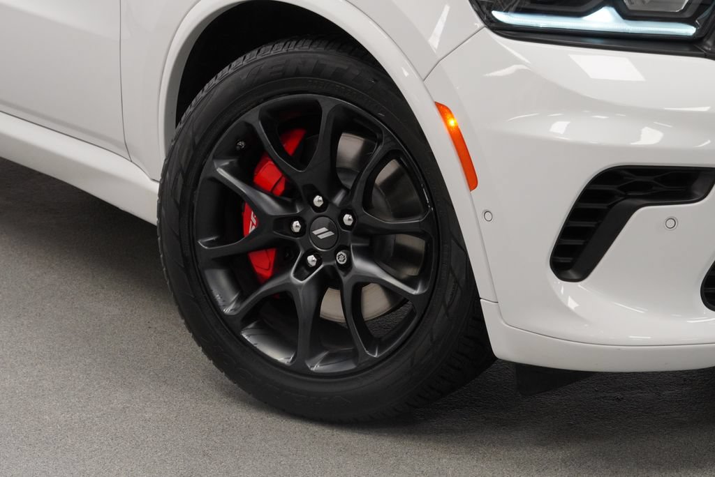 Certified 2024 Dodge Durango R/T w/ Tow 'N Go Package AWD/4WD image 9