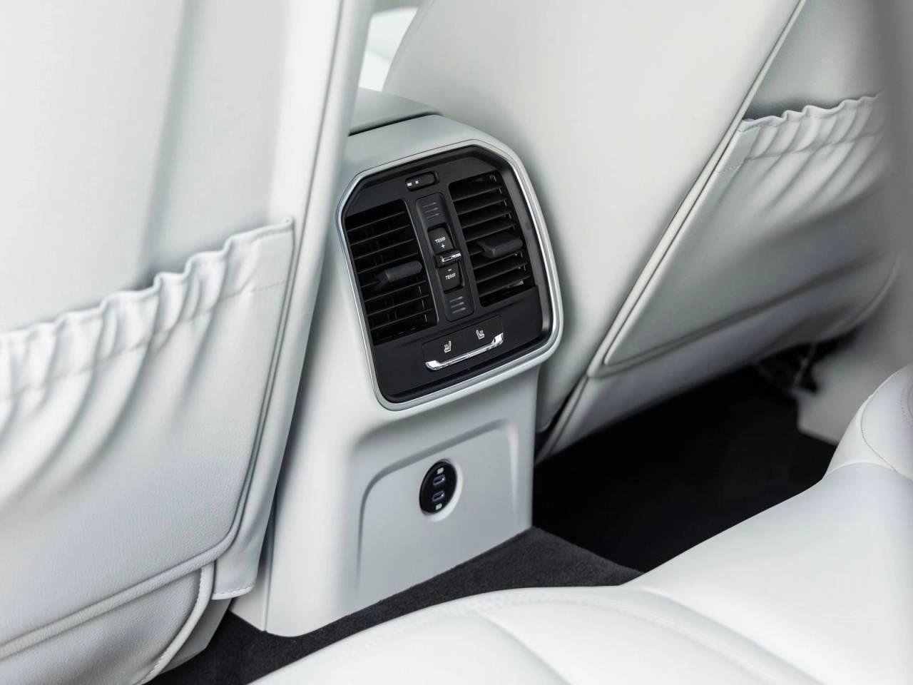 New 2026 Porsche Macan S image 86