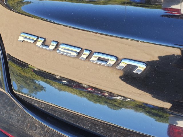 Used 2020 Ford Fusion SE w/ Equipment Group 151A FWD image 28