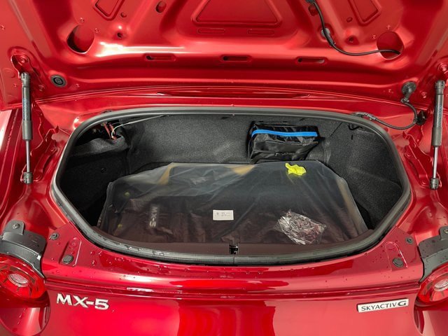 New 2026 MAZDA MX-5 Miata Club w/ Appearance Package RWD image 7