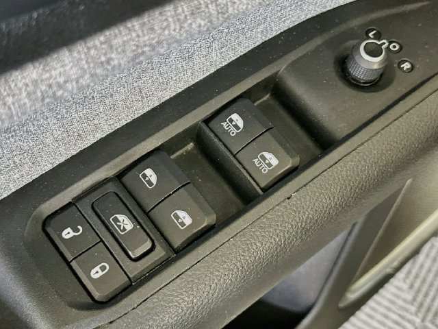 Used 2024 Jeep Compass Latitude AWD/4WD image 20