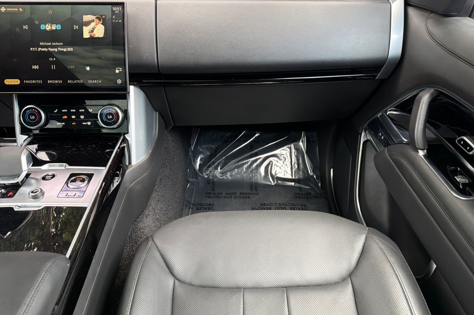 Used 2023 Land Rover Range Rover SE AWD/4WD image 33