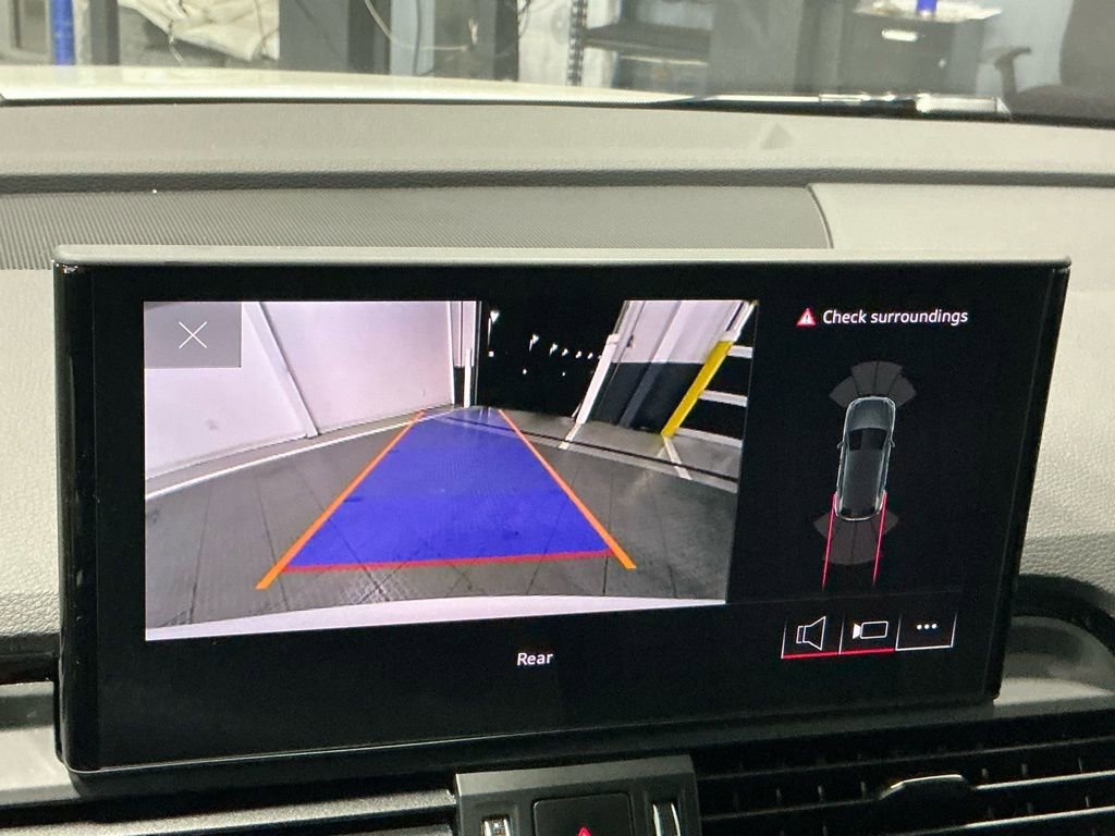 Used 2025 Audi Q5 2.0T Premium image 8