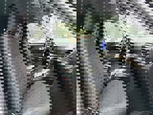 Used 2021 Ford Explorer XLT image 22