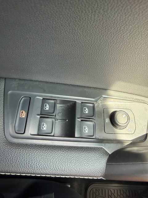 Used 2022 Volkswagen Tiguan S w/ IQ.Drive Package FWD image 34