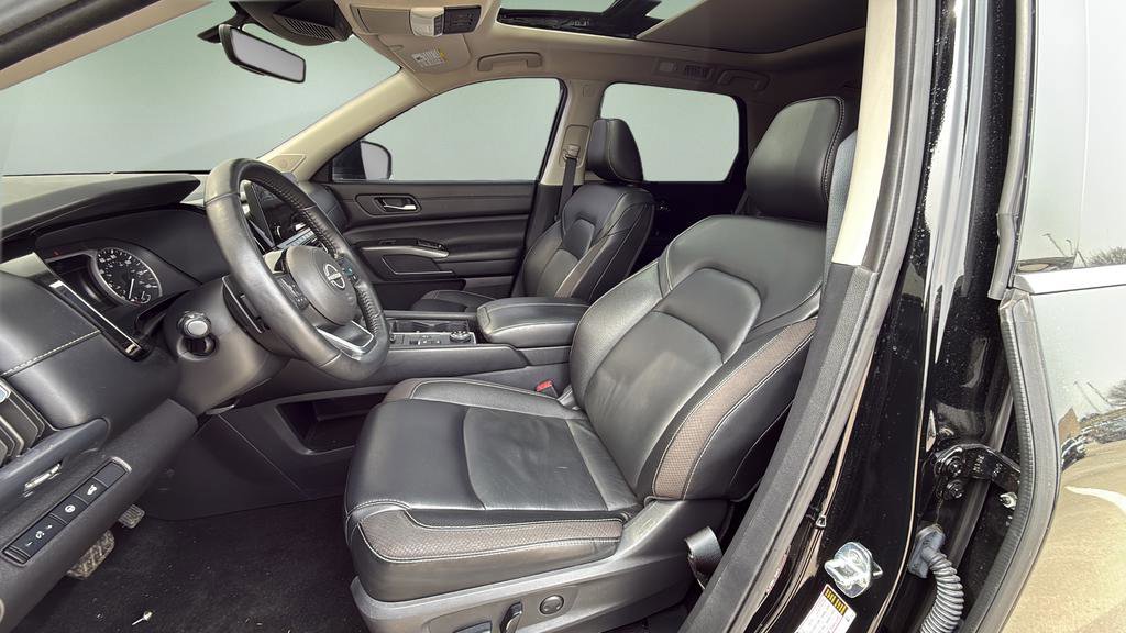 Certified 2023 Nissan Pathfinder SL w/ SL Premium Package image 19