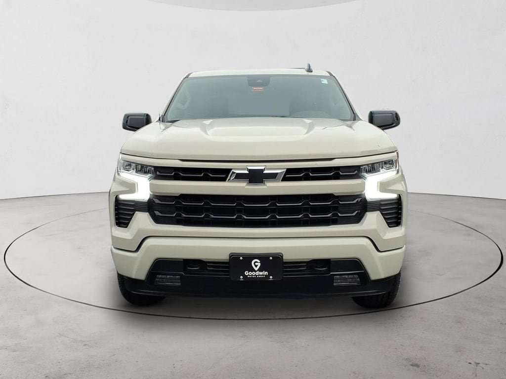 New 2026 Chevrolet Silverado 1500 RST w/ Z71 Off-Road Package AWD/4WD image 2