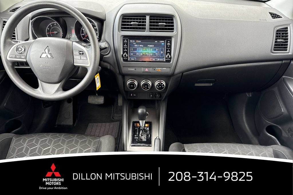Used 2025 Mitsubishi Outlander Sport ES AWD/4WD image 13