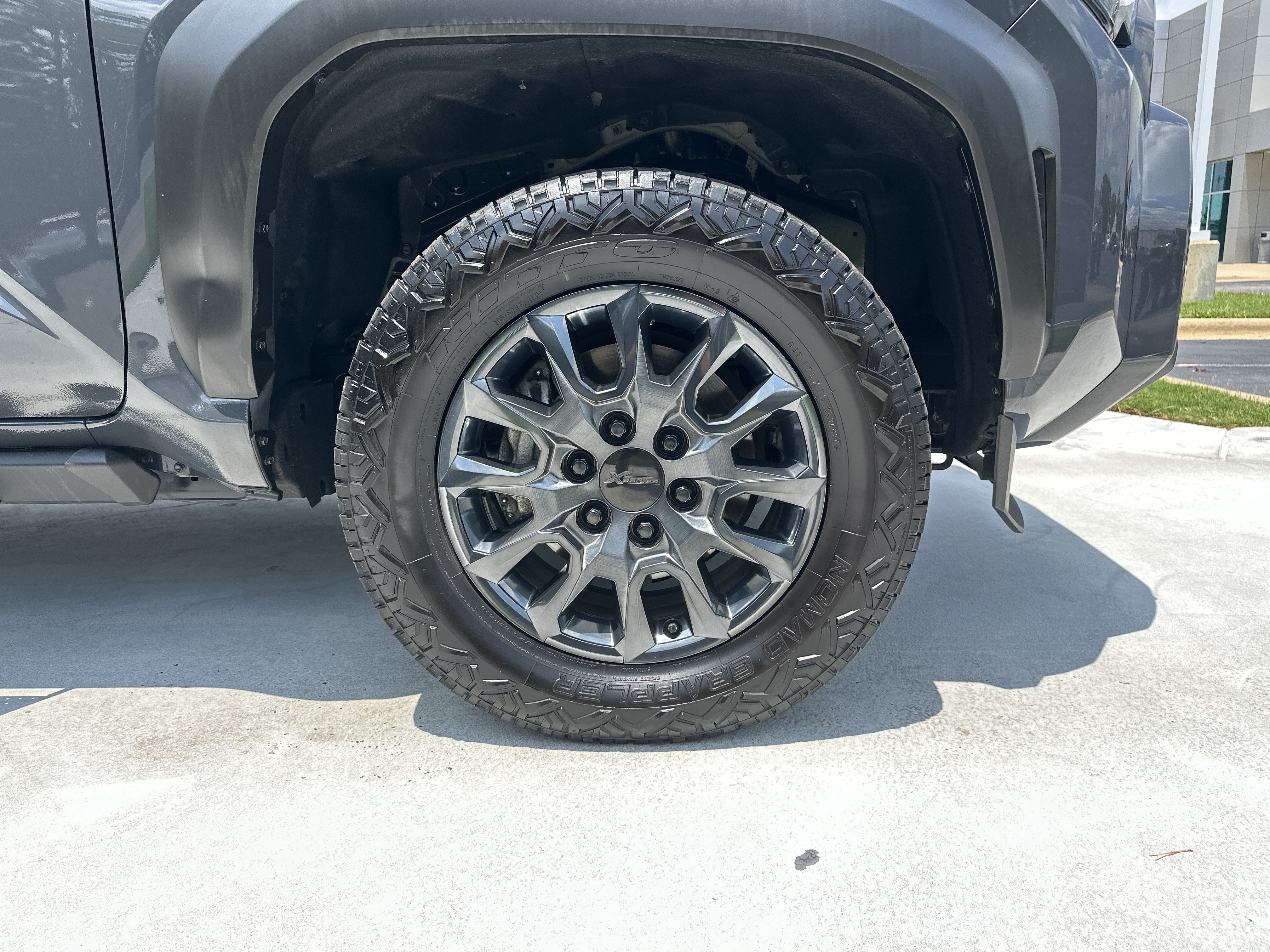 Certified 2025 Toyota 4Runner SR5 AWD/4WD image 13