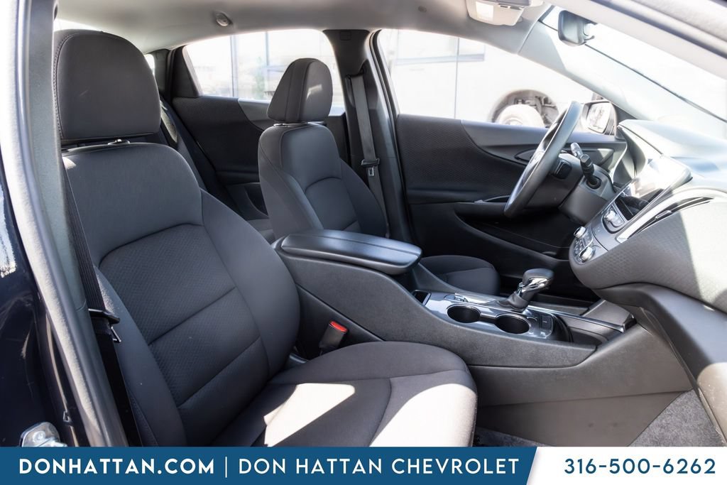 Used 2023 Chevrolet Malibu LT FWD image 15