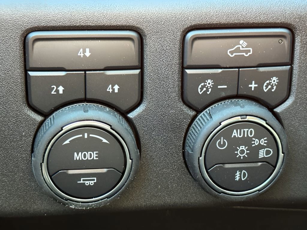 New 2025 Chevrolet Silverado 2500 LT w/ Convenience Package image 9