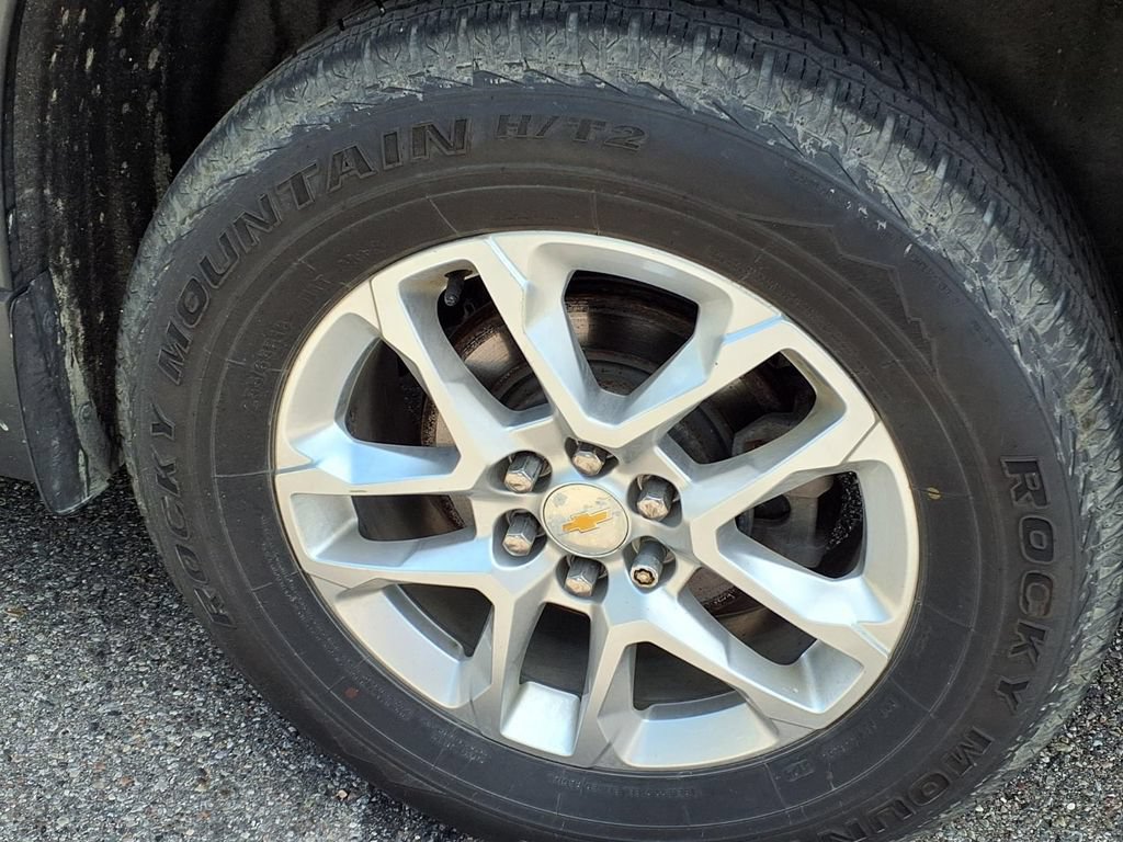 Used 2020 Chevrolet Traverse LT w/ LPO, Floor Liner Package AWD/4WD image 7