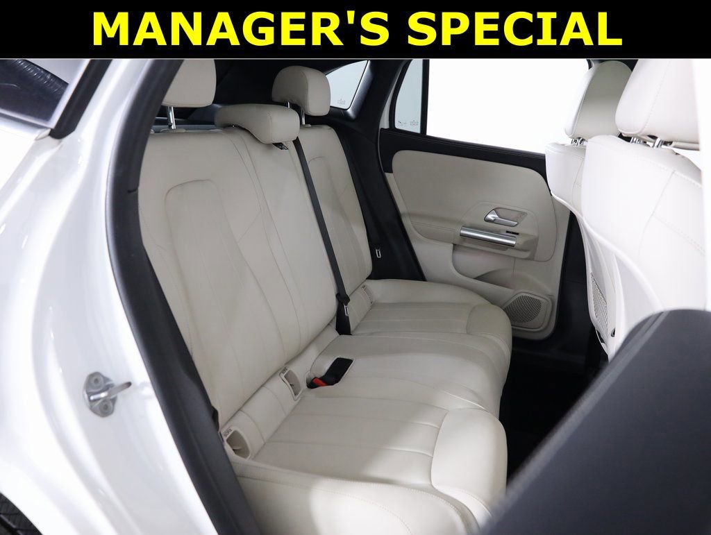 Certified 2023 Mercedes-Benz GLA 250 4MATIC w/ Premium Package image 44