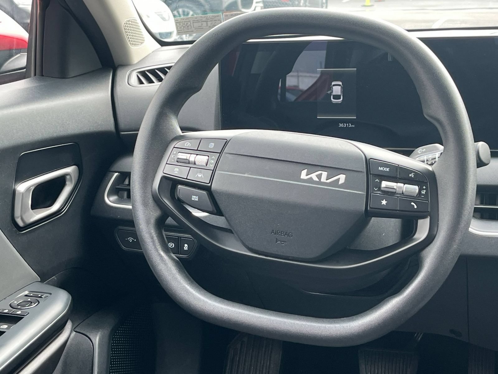 Used 2025 Kia K4 FWD image 28