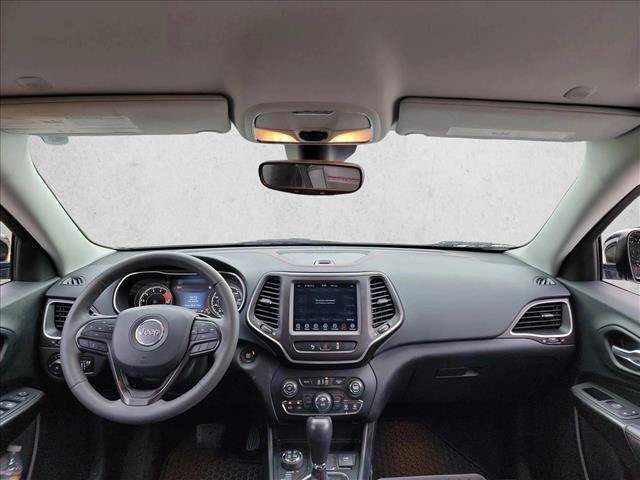 Used 2022 Jeep Cherokee Trailhawk AWD/4WD image 15