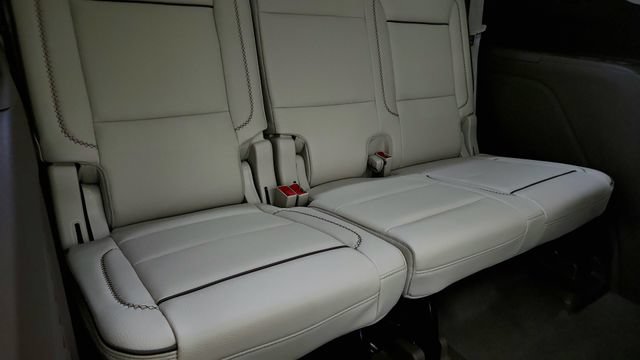 Used 2024 GMC Yukon Denali AWD/4WD image 45