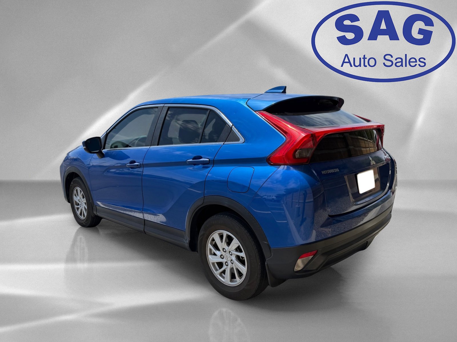 Used 2019 Mitsubishi Eclipse Cross ES FWD image 4