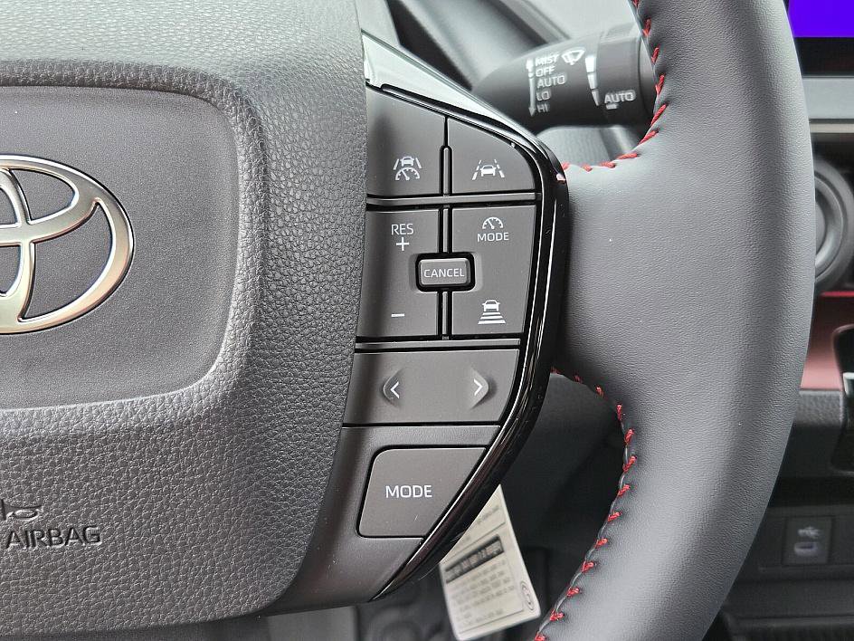 New 2025 Toyota Prius Plug-In Hybrid image 26