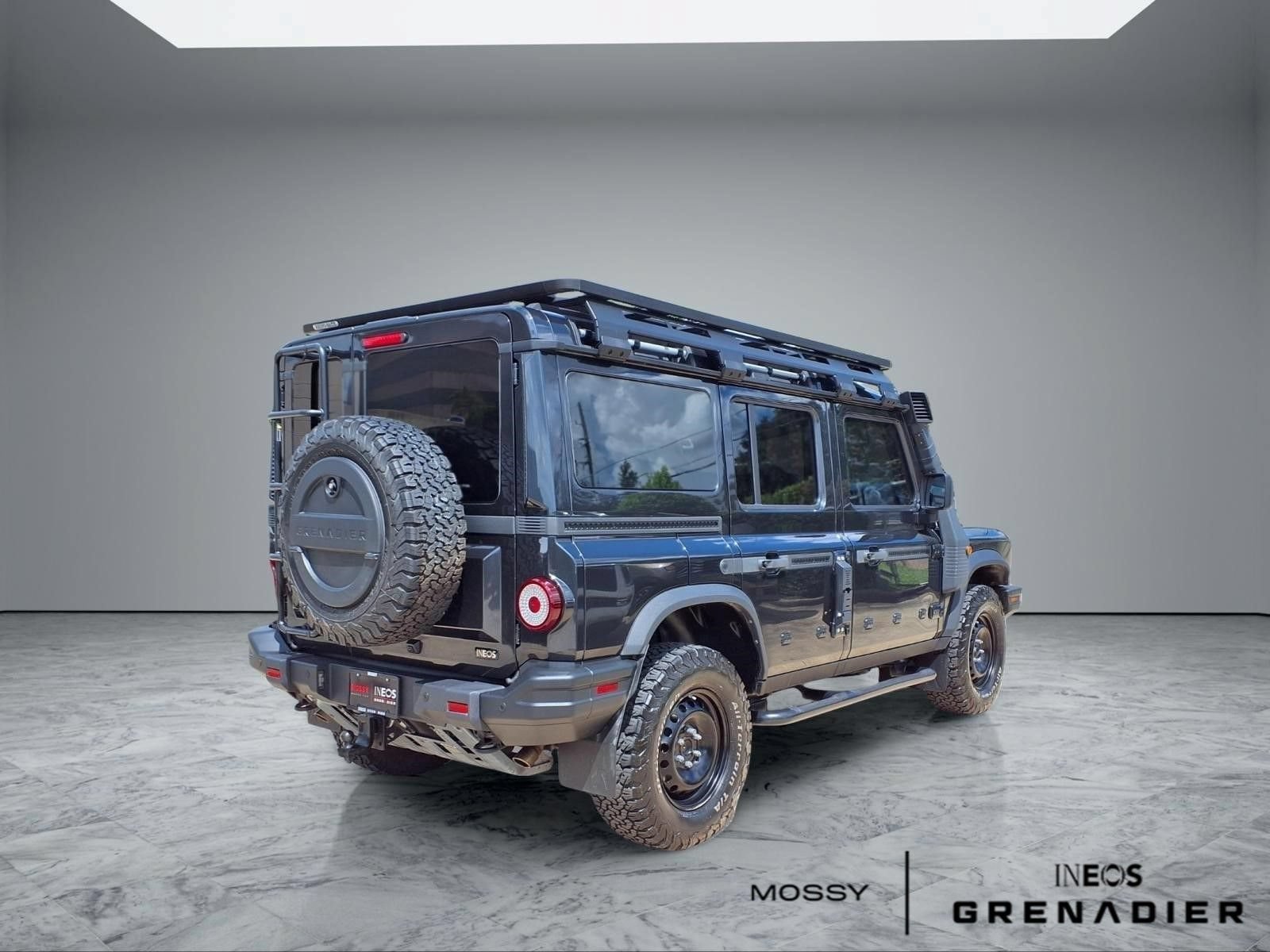 Used 2024 INEOS Grenadier Station Wagon AWD/4WD image 7