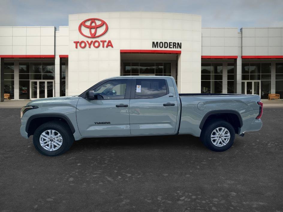 Used 2024 Toyota Tundra SR5 AWD/4WD image 8