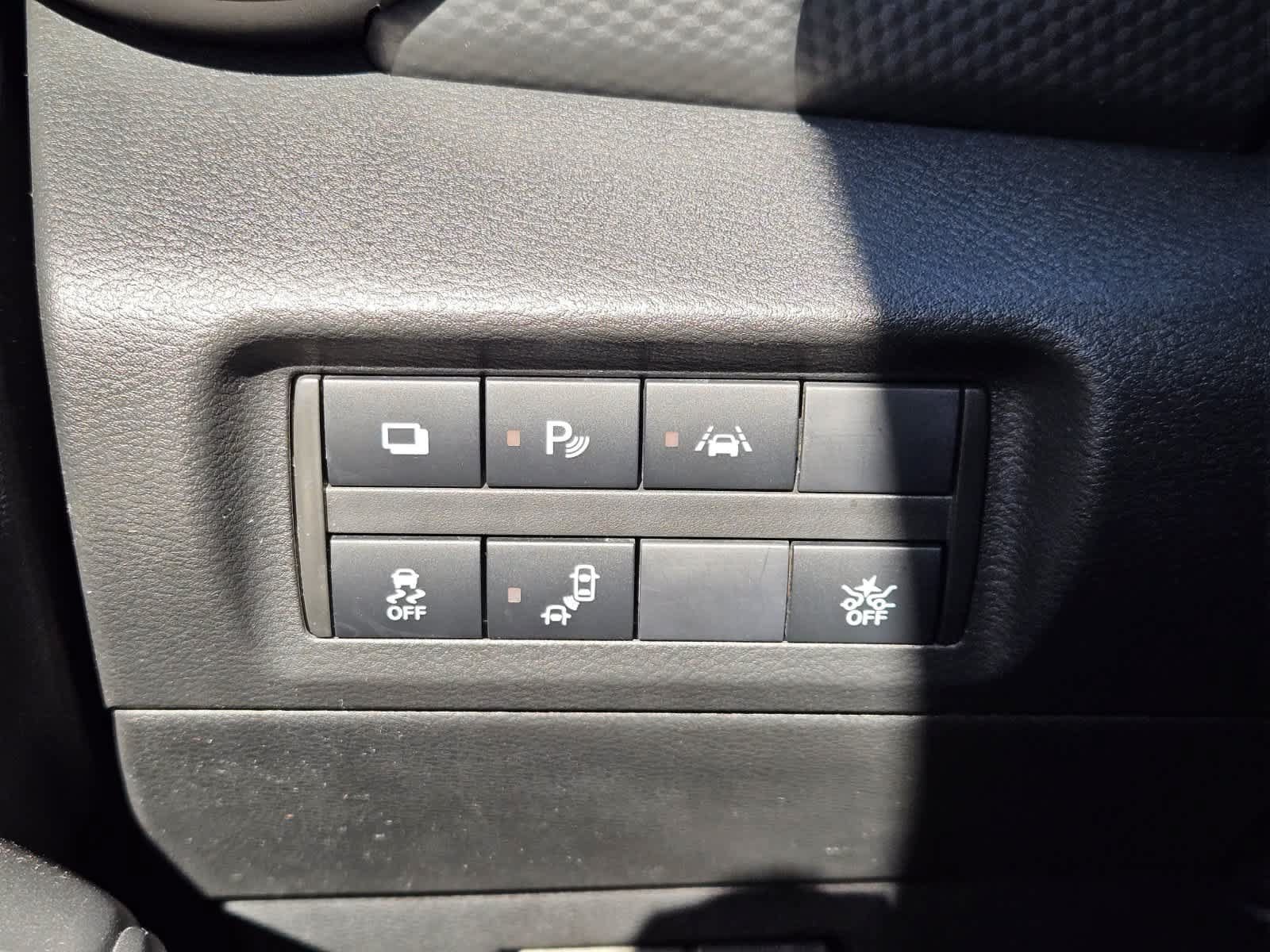 Used 2024 Nissan Kicks S FWD image 20