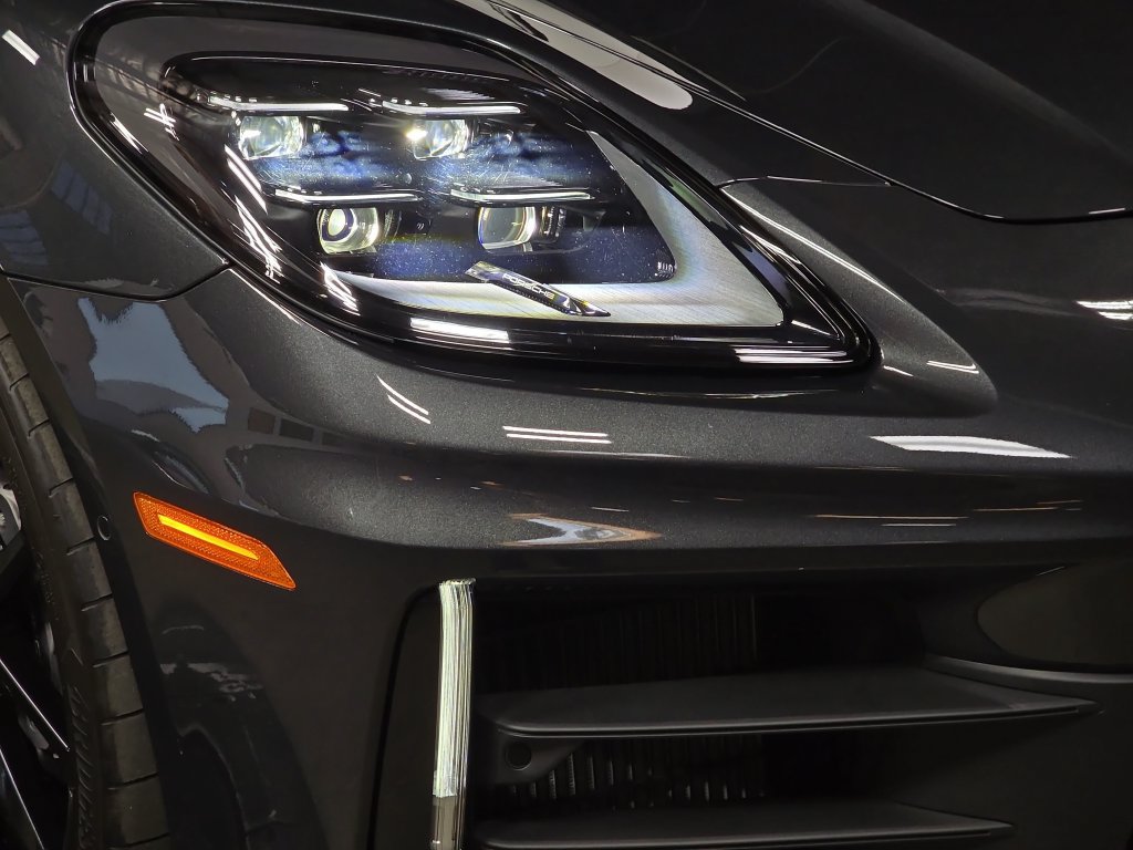 Certified 2026 Porsche Panamera RWD image 12