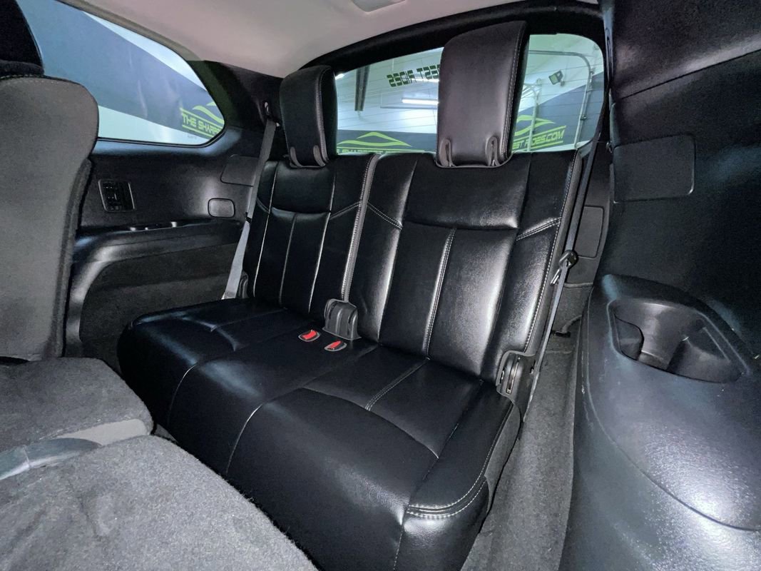 Used 2020 Nissan Pathfinder SL FWD image 28