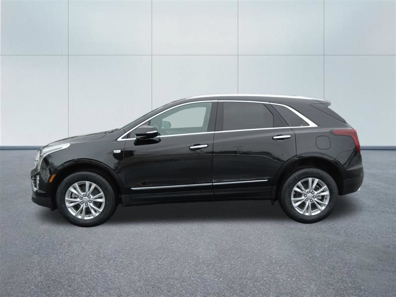 New 2026 Cadillac XT5 Luxury AWD/4WD image 2